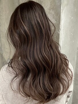 ジルブラン(JIL BLAN) ハイライトバレイヤージュダブルカラーショートカット30代40代