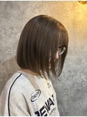 アッシュベージュ