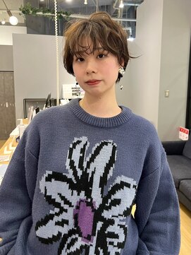 ソイデュエ 梅田(soi due) ゆるっとカールのニュアンスショートパーマ@村中仁人