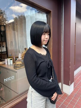 ニコ(NICO) 切りっぱなしボブ0910暗めカラー