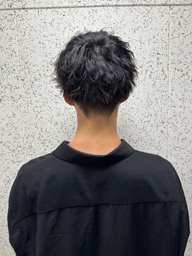 チアロルーチェ(Chiaro Luce) メンズリクルートパーマセンターパート大人ショートビジネス