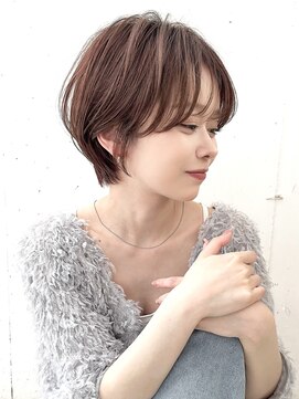 ビーチ(BEACH) ◎ ミディアムレイヤーカット 似合わせカット 大人ガーリー