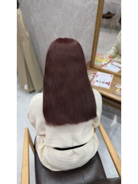 チェリーレッド