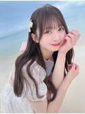 オリーブにシルバーを入れたオリーブグレージュカラー/ぱっつん