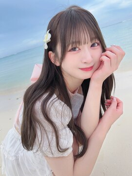 カシュカシュ 表参道(cache cache) オリーブにシルバーを入れたオリーブグレージュカラー/ぱっつん