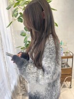 ミント(mint)&nbsp;ハイ透明感なオリーブグレージュ！ブリーチなしダブルカラー