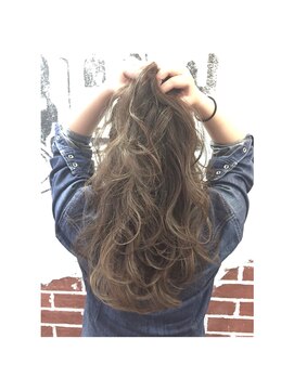 エイト プラット 渋谷2号店(EIGHT plat) メロウアッシュ-maki