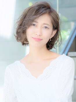 スタジオテオ(studio Teo)の写真/30代前後の大人女性から人気を集める本格派サロン！こだわりと技術が駆使されたオーダーメイドスタイルに♪