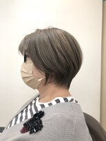 テルミークリニカルデザイン 北千里 40代50代ショートカットハイライト明るめ