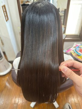 美容室 メザミー MESAMIES 髪質改善トリートメントブラウンナチュラル触りたくなる