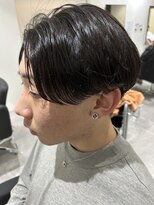 ヒュイル バイ ニアウ(Hwyl by Niau)&nbsp;メンズマッシュセンターパートスパイラルパーマニュアンスパーマ