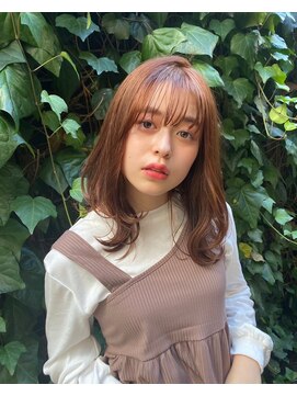 ノク(nok) こなれミディレイヤーモテ髪モカブラウン_グレーベージュ