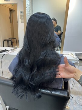 ブレンド 渋谷(BLend) グレージュマチルダボブインナーグレージュ 前髪ブルーブラック