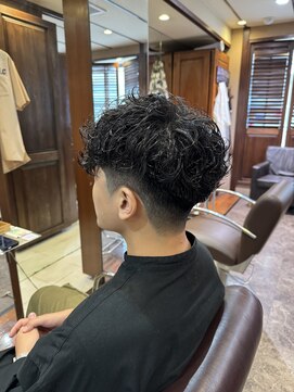 リットジェンツ 千葉(Lit Gents) スペインカールパーマ【SHOHEI】