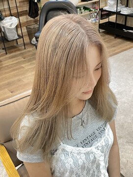 カラースタンド(COLOR STAND) ミルクティーベージュハイトーンブリーチダブルカラー佐賀