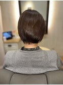 前下がりショートボブ