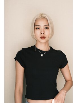 エアー 青山(AIR) ハイトーンショート/ケアブリーチ