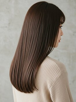 キウ(KIU)の写真/ネオメテオストレート導入店◎縮毛×酸熱トリートメントで芯から輝く美しいストレートに