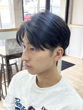 エメヘアデザイン ルイス(Aimer Hair Design Lewis) 毛流れセンターパート/メンズカット/レザーカット/弘前市