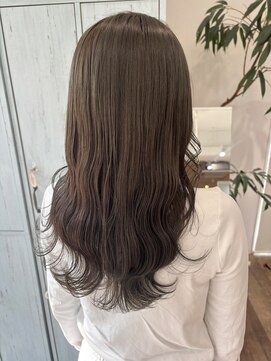 シュシュバイジャガラ 千葉駅北口店(chou chou byJAGARA) オリーブカラー【chou chou千葉・千葉駅】