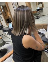 サニー 渋谷(SUNNY)&nbsp;バレイヤージュ、ハイライト、レイヤーカット、ダブルカラー