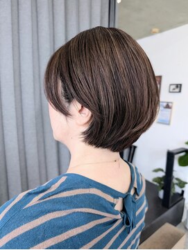 フルーノヘア 八幡駅(Hulu-no.hair) ナローハイライトショート