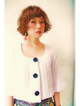 ブーケ(BOUQUET) エアリーショートボブ　ひし形シルエット　フェアリー