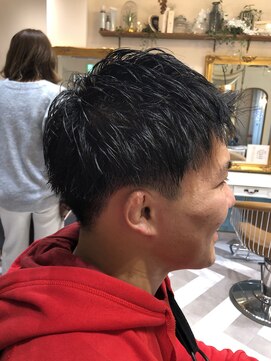 ロンドアベニール 北千住(Lond avenir) namie お客様スタイル× 刈り上げメンズショート