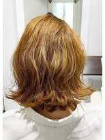 ストーリー(story) 外はね、ふんわり波巻きボブ