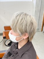 ユッカ エルア 武庫之荘南口(YUCCA elua)&nbsp;【elua 角床】メンズホワイトベージュ