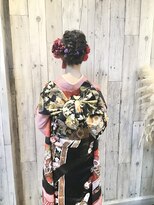 ヘアースペース ムーン(Hair Space MOON) お祝い事でのヘアーセットと振袖の着付け