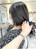 大人可愛いボブ×ハイライトオリーブカラー