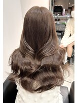 ミラ(MIRA)&nbsp;大槻勇樹/大阪美容室/梅田美容室/ミルクベージュ