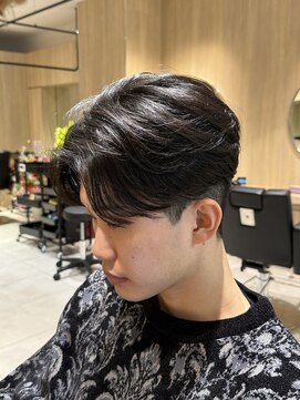 レボ 片町店(Revo) ニュアンス縮毛矯正