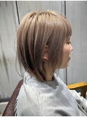 髪質改善ウルフ風大人ボブ　ミルクティーカラー