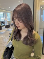 ケリーアン 太田(kelly.un)&nbsp;lavender garage/ブリーチカラー/milk tea beige
