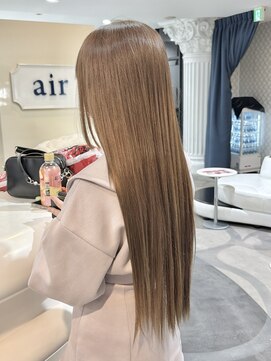 エアー 青山(AIR) アッシュベージュブラウンカラーレイヤーカット