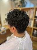 くるくるメンズパーマ