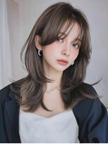 サロンドアイ(salon de i)&nbsp;外ハネくびれロング × グレージュ