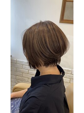 ミルク(MILK) ショートボブ×くびれショート×白髪染め×髪質改善