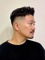 バーバースタイルズ 二子玉川店&nbsp;緩パン×スキンフェードメンズスタイル