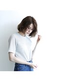 センターパート×くせ毛風伸ばしかけボブ《Cura山口歩美》