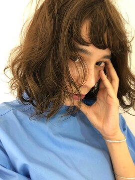 ルタ(LuTa by siesta＆LiCO) LuTa☆吉祥寺アッシュブラウン　ふんわりミディ