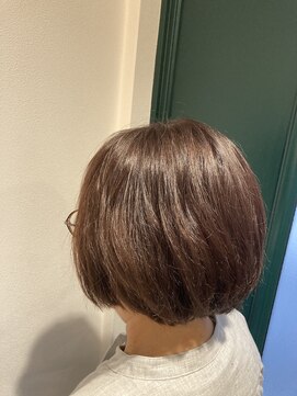 キー(KEY) ショートボブ