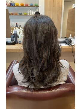 刻(-TOKI-) ミディアム/セミロング/ウェーブ/レイヤー