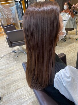 トレ(tre.) 甲子園口/髪質改善/縮毛矯正/ハイライト/酸性ストレート