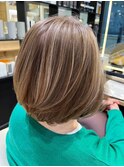 ダブルカラーショートボブインナーカラーハイライトケアブリーチ