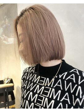 リフル 八王子(RIFULL) ハイライト レイヤー ショートヘア ボブ くびれレイヤー