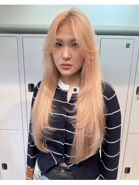 シェノン バイ アランスミシー 表参道(CHAINON by Alan smithee) ハイトーン×レイヤーカット