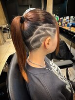 ビンゴ 高松店(BINGO)&nbsp;1433ニュアンス刈り上げスキンフェードバリカンアートポニー